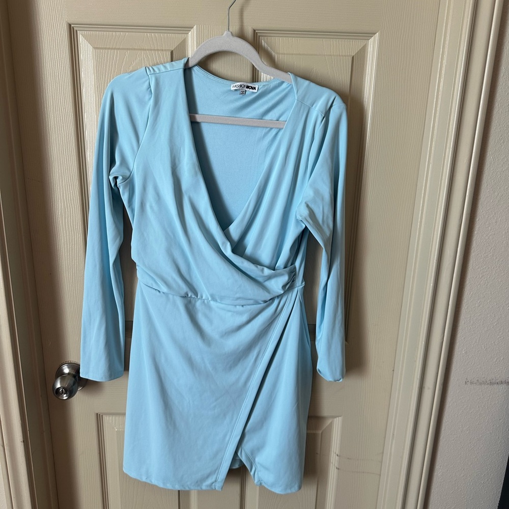Fashion Nova Blue Long Sleeve Dress